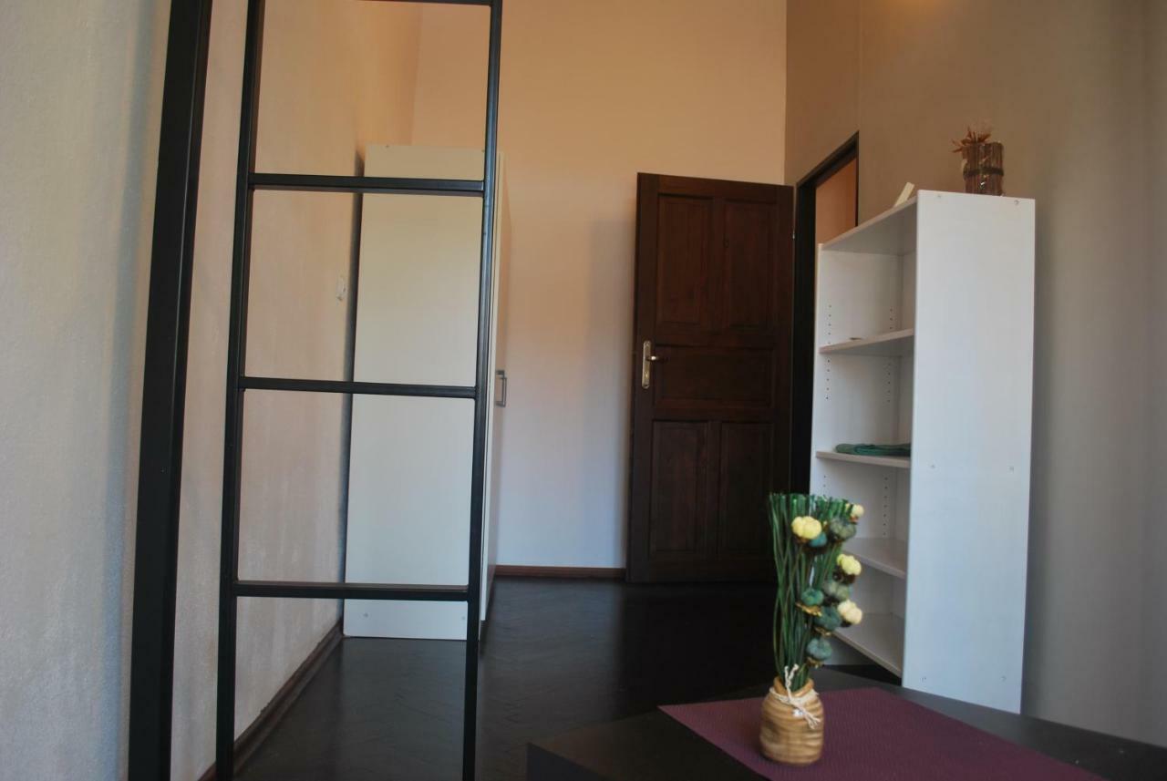 Pokoje W Cichym Mieszkaniu 50M Od Rynku Apartman Wrocław Kültér fotó